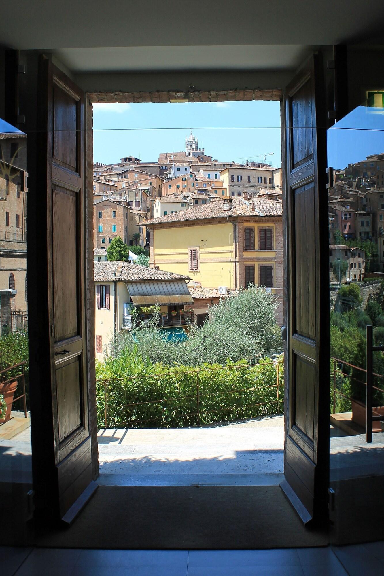 Vista Exterior Villa del Sole Siena
