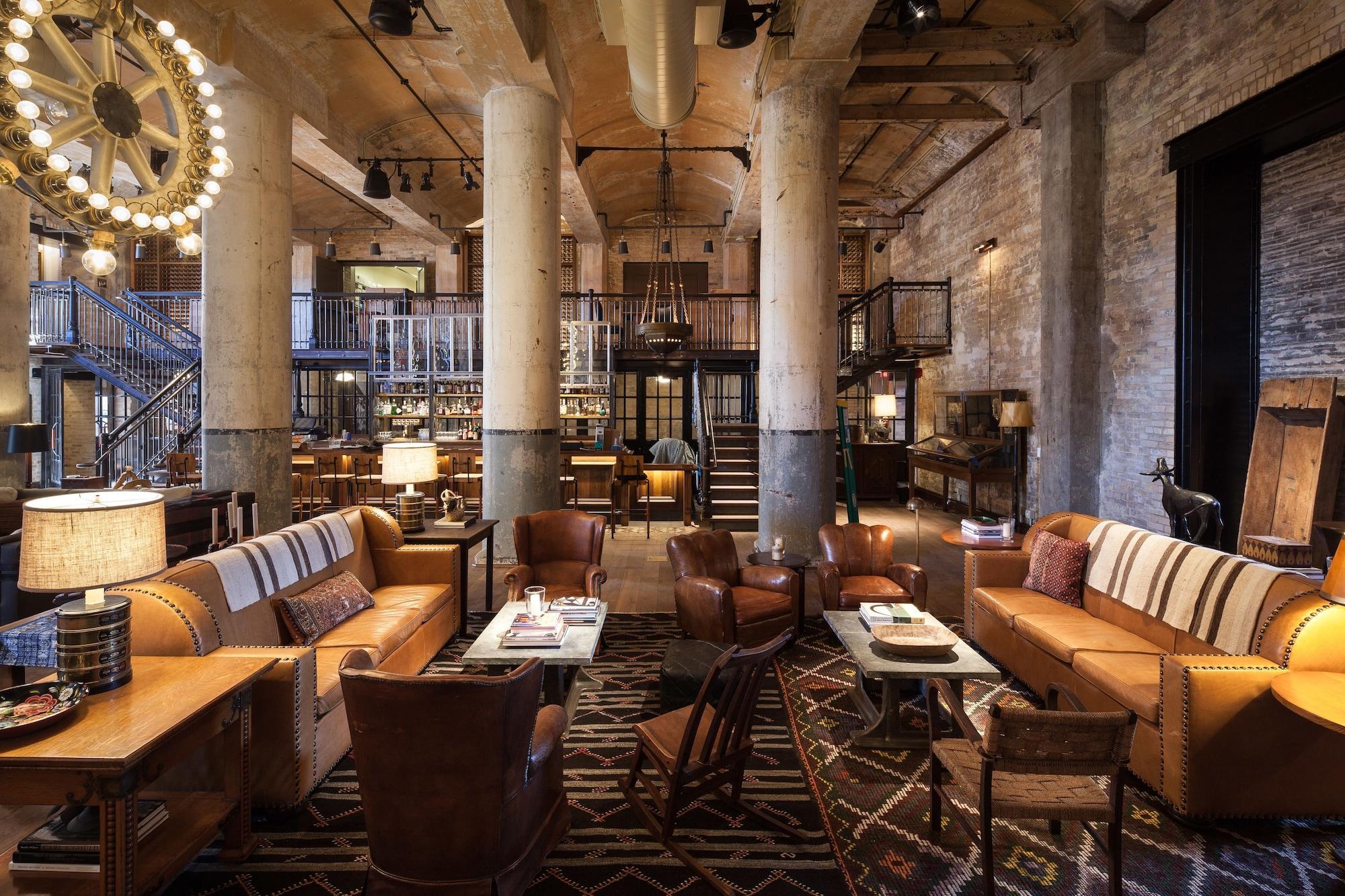 Bar/Salón Hotel Emma