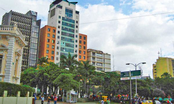 Comuna 12 Cabecera del llano