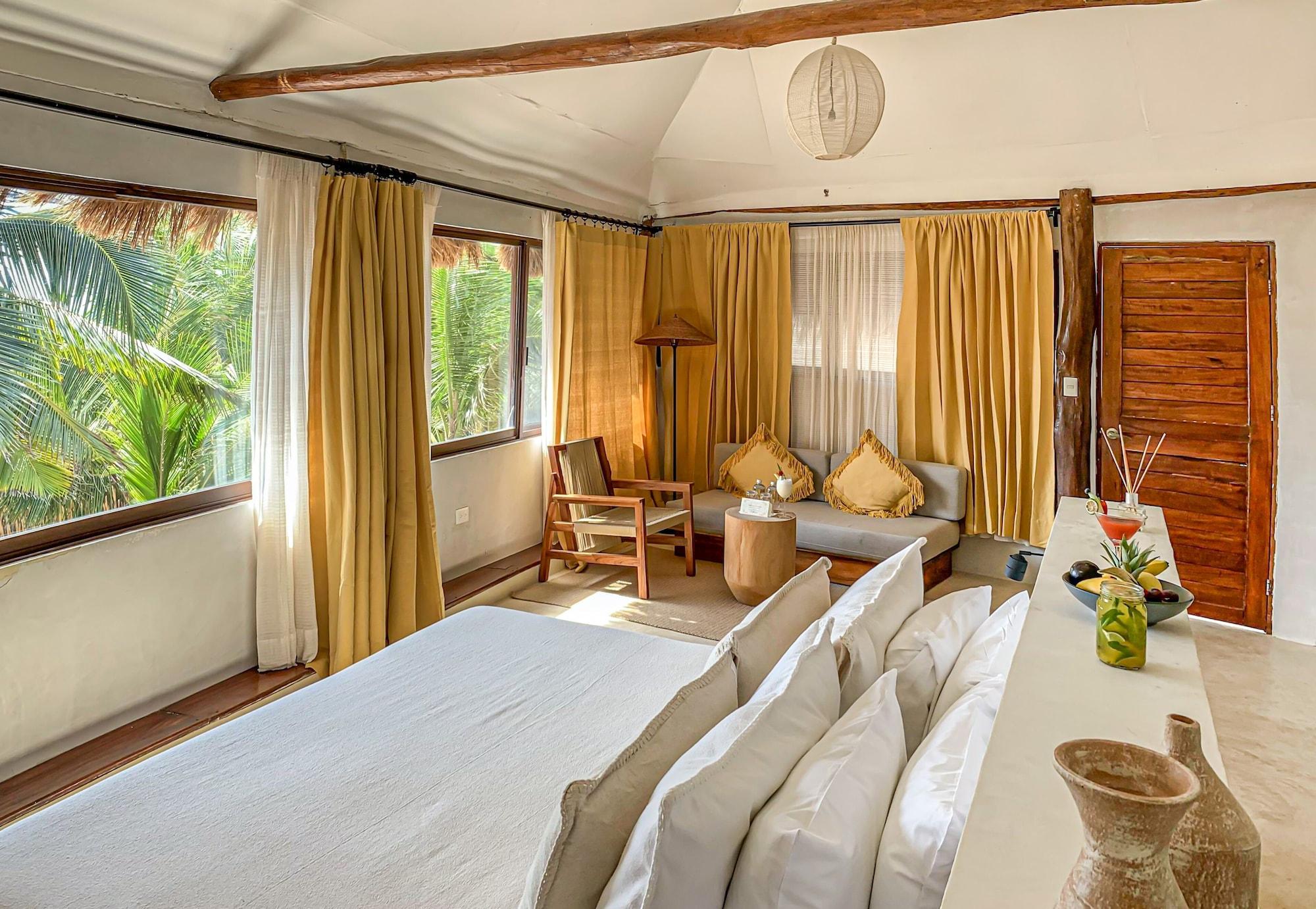 Habitación Dune Boutique Hotel located at the party zone