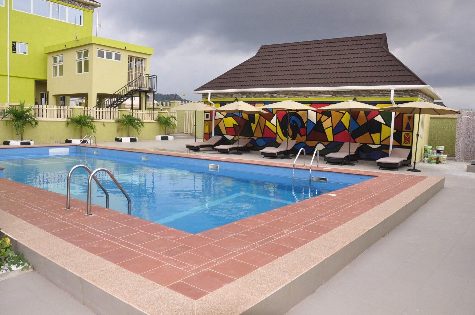 Vista Piscina The Embassy Hotel & Apartment Abuja