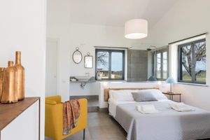 Alojamiento - LA GHIGA Farmhouse, soratte cottage in a green area with a shared pool