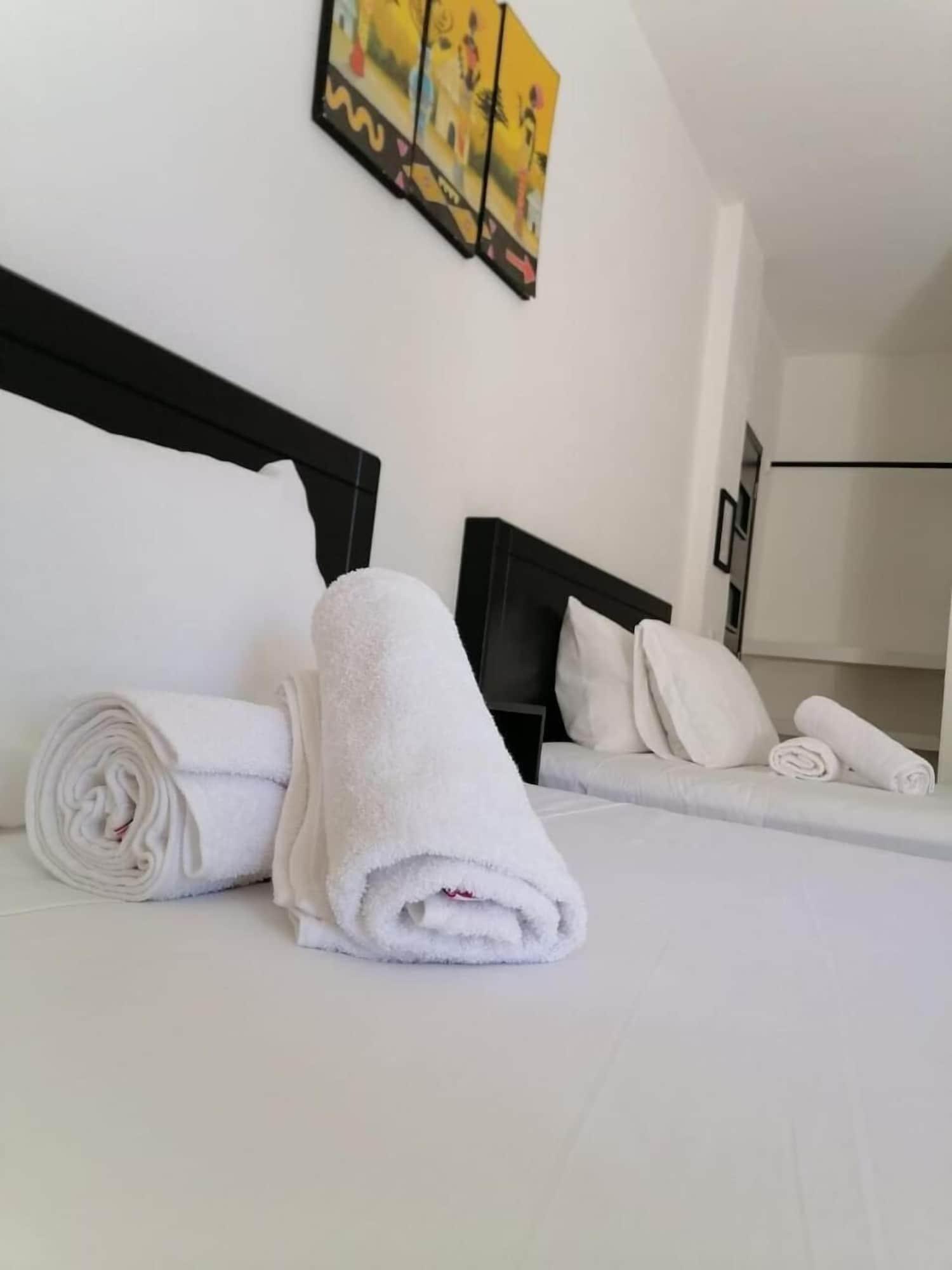 Varios Room in Guest Room - Standard Queen Room two Beds