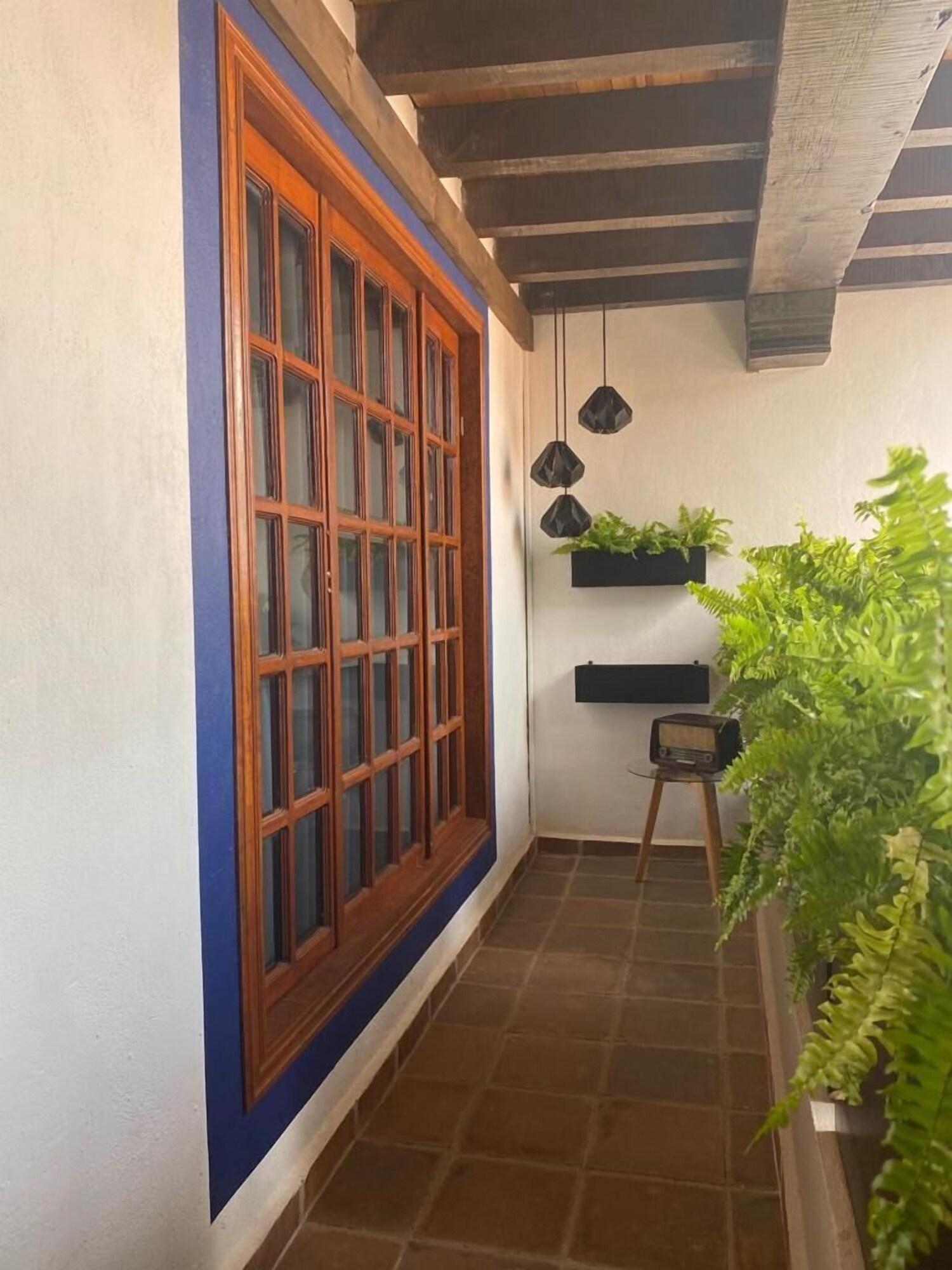 Varios Paseo Real Hotel Boutique