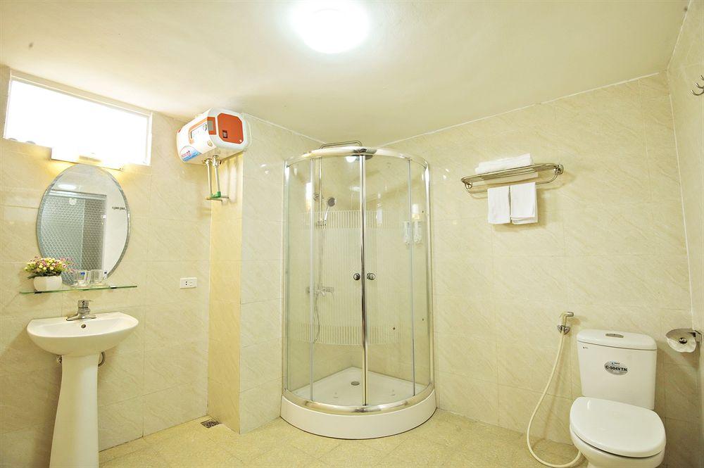 Equipamiento de Habitación Hanoi Little Center Hotel