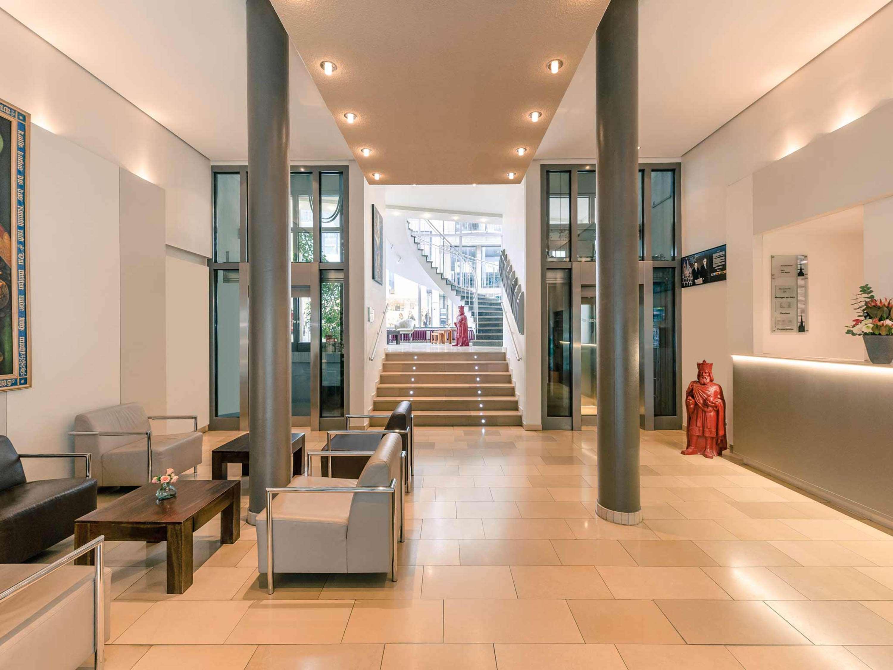 Vista Lobby Mercure Hotel Aachen am Dom