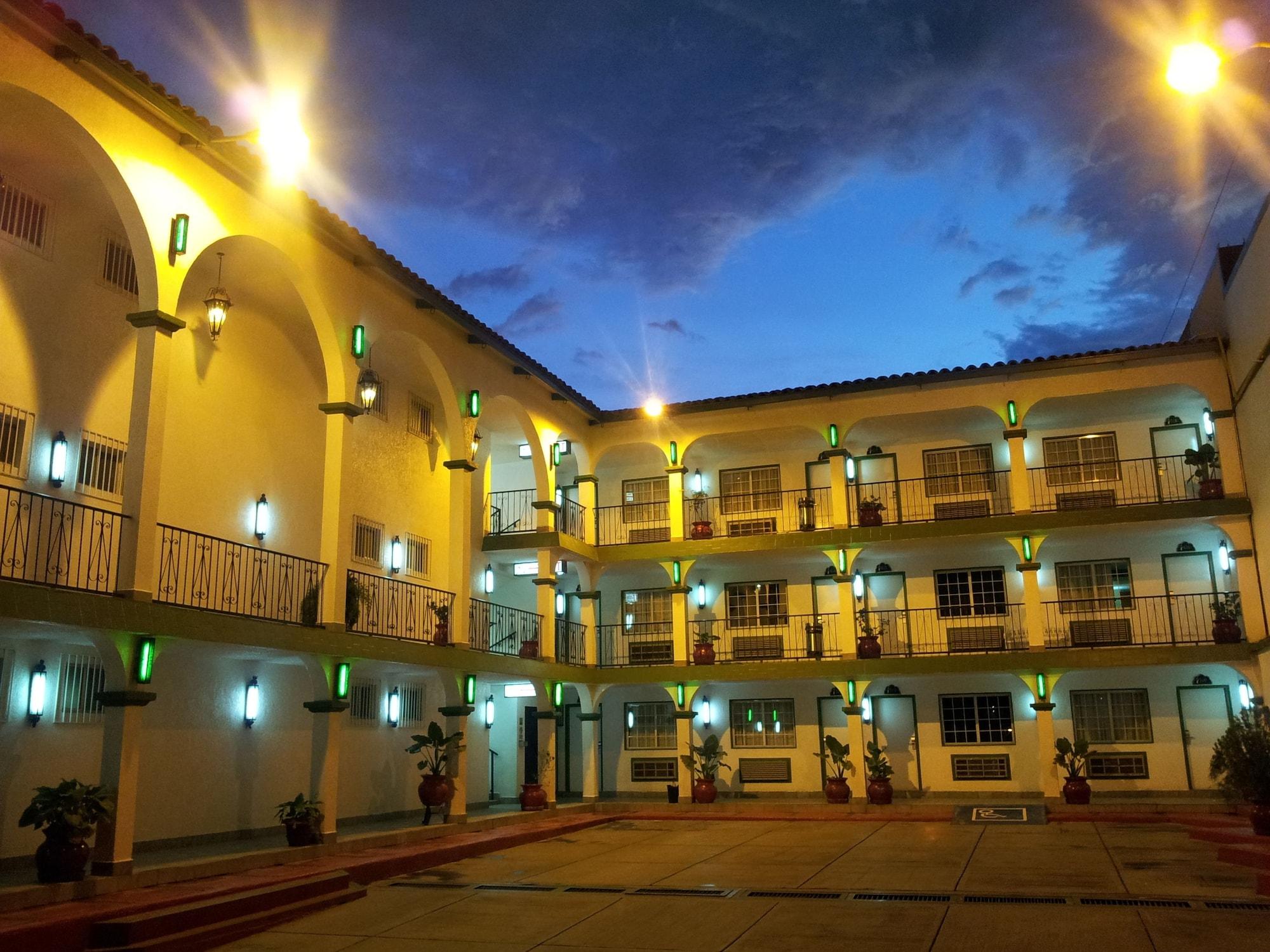 Vista Exterior Hotel Marques De Cima