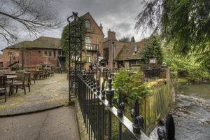 Alojamiento - The Old Mill by Chef and Brewer Collection