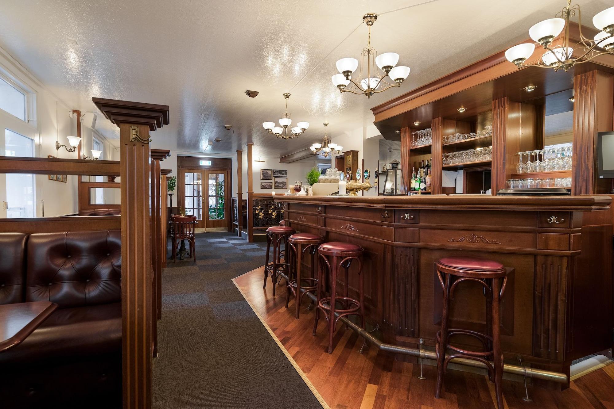 Bar/Salón Hotel Gilleleje Strand