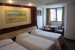 Alojamiento - Maxim Plaza Hotel