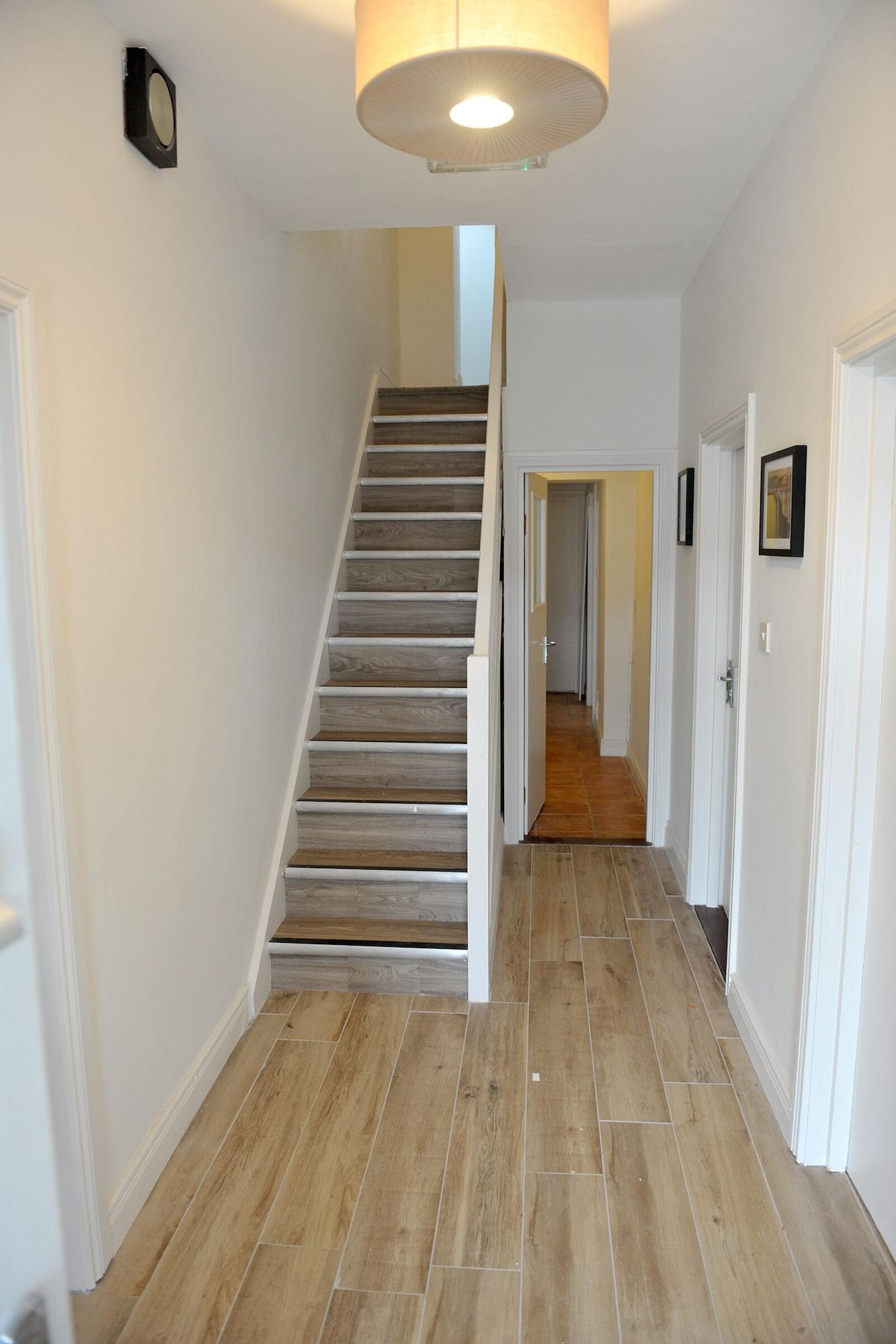 Varios Portcaman House B&B