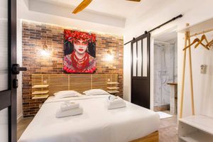 Alojamiento - 4 bedroom apartment close to Boulevard Voltaire