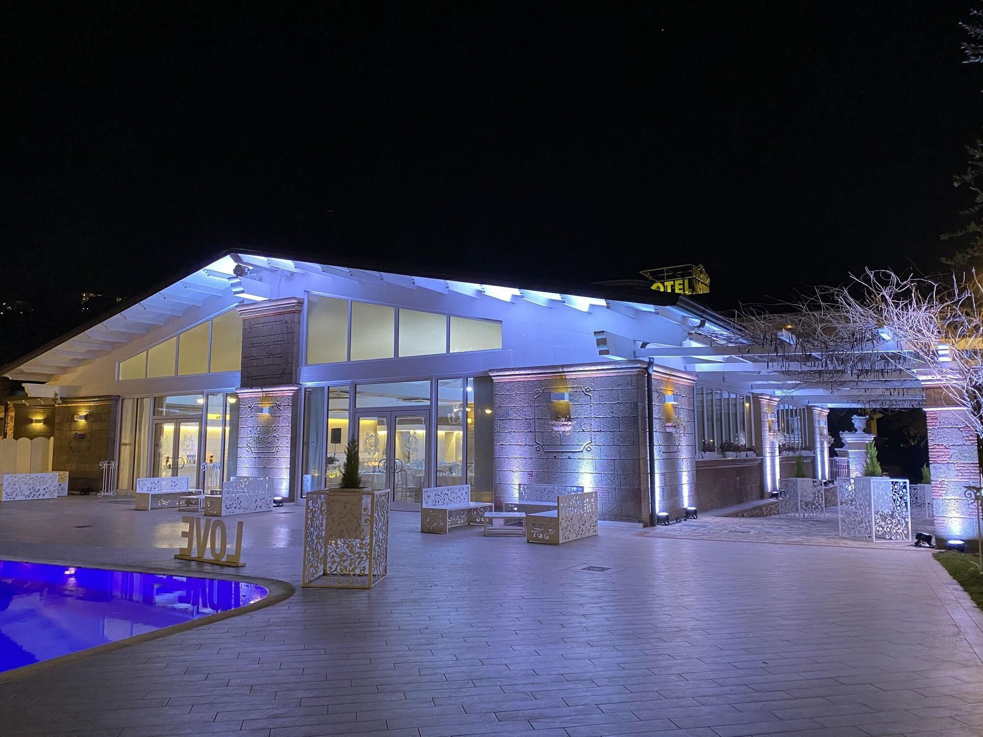 Instalaciones Recreativas Bel Sito Hotel Le Due Torri