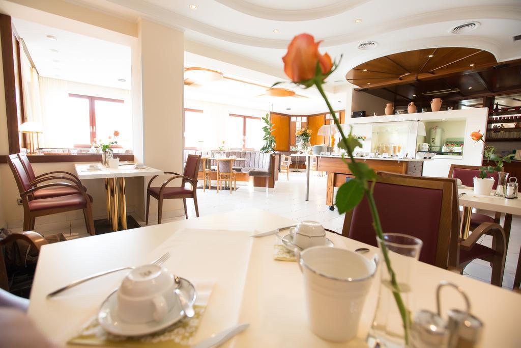 Vista Lobby Das Reinisch Guesthouse