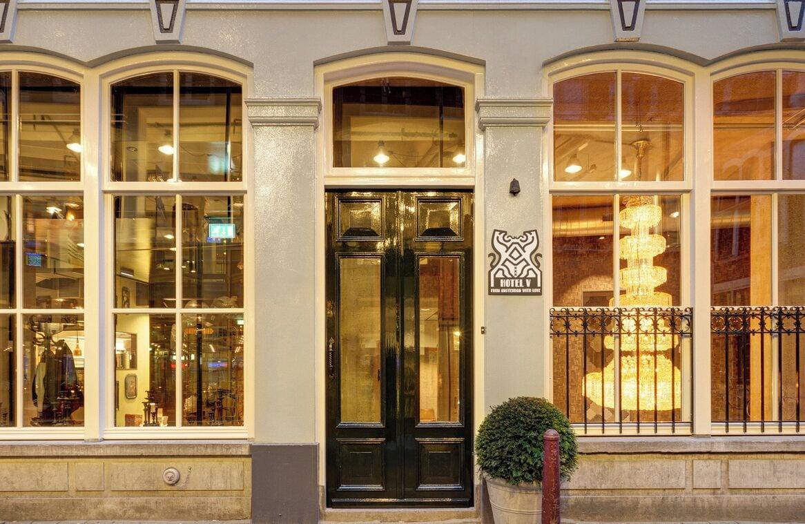 Varios Hotel V Nesplein