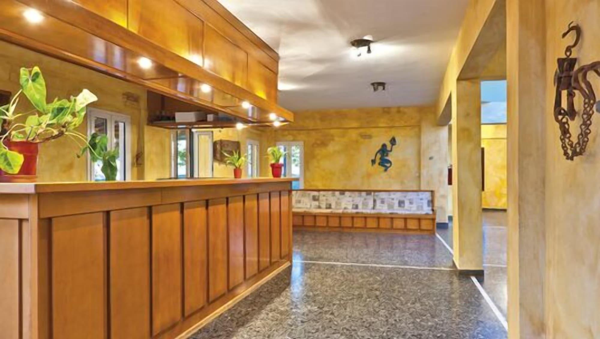 Vista Lobby Tersanas Village Apartments