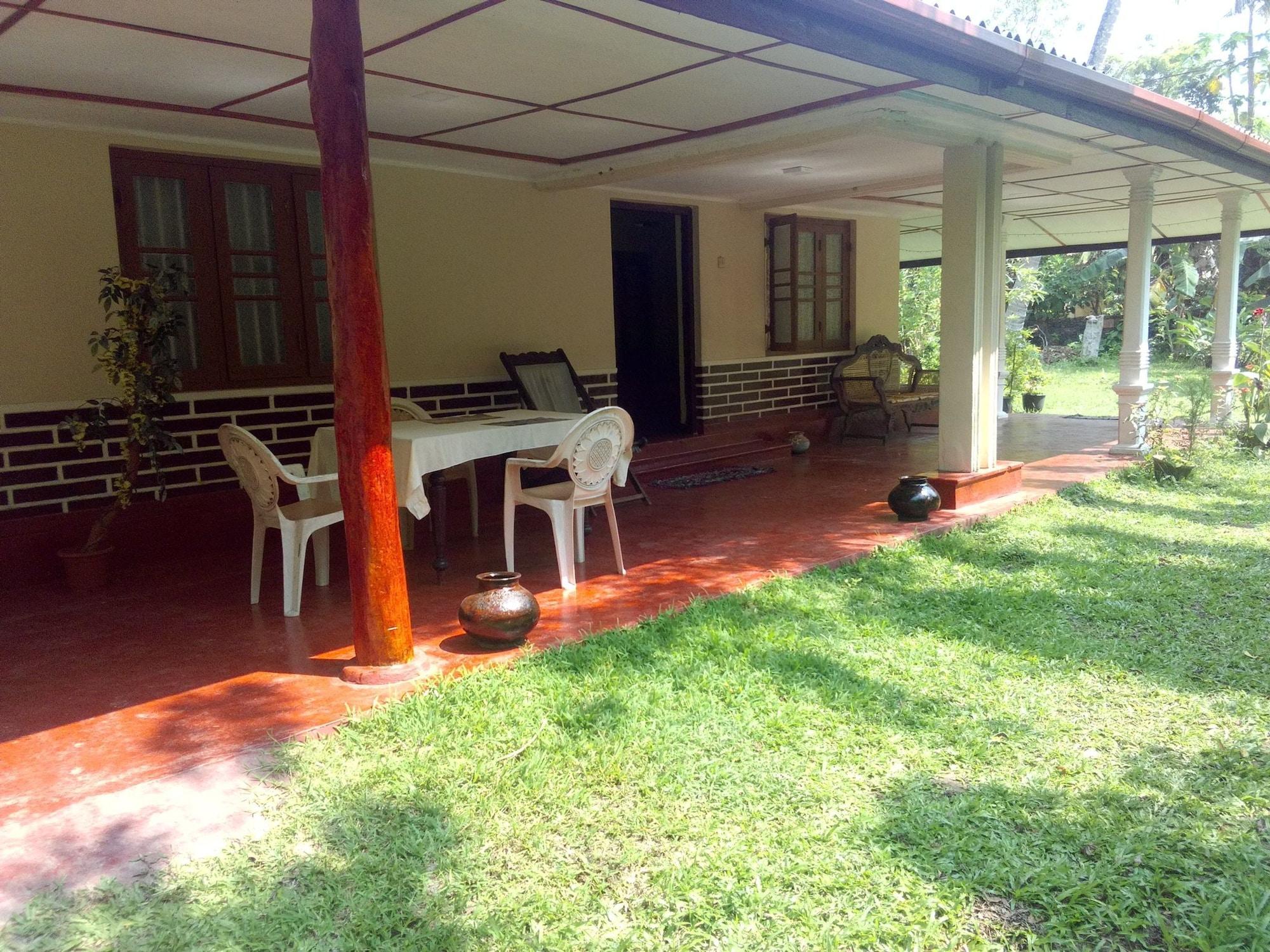 Vista Exterior Dreams Garden Surf Lodge