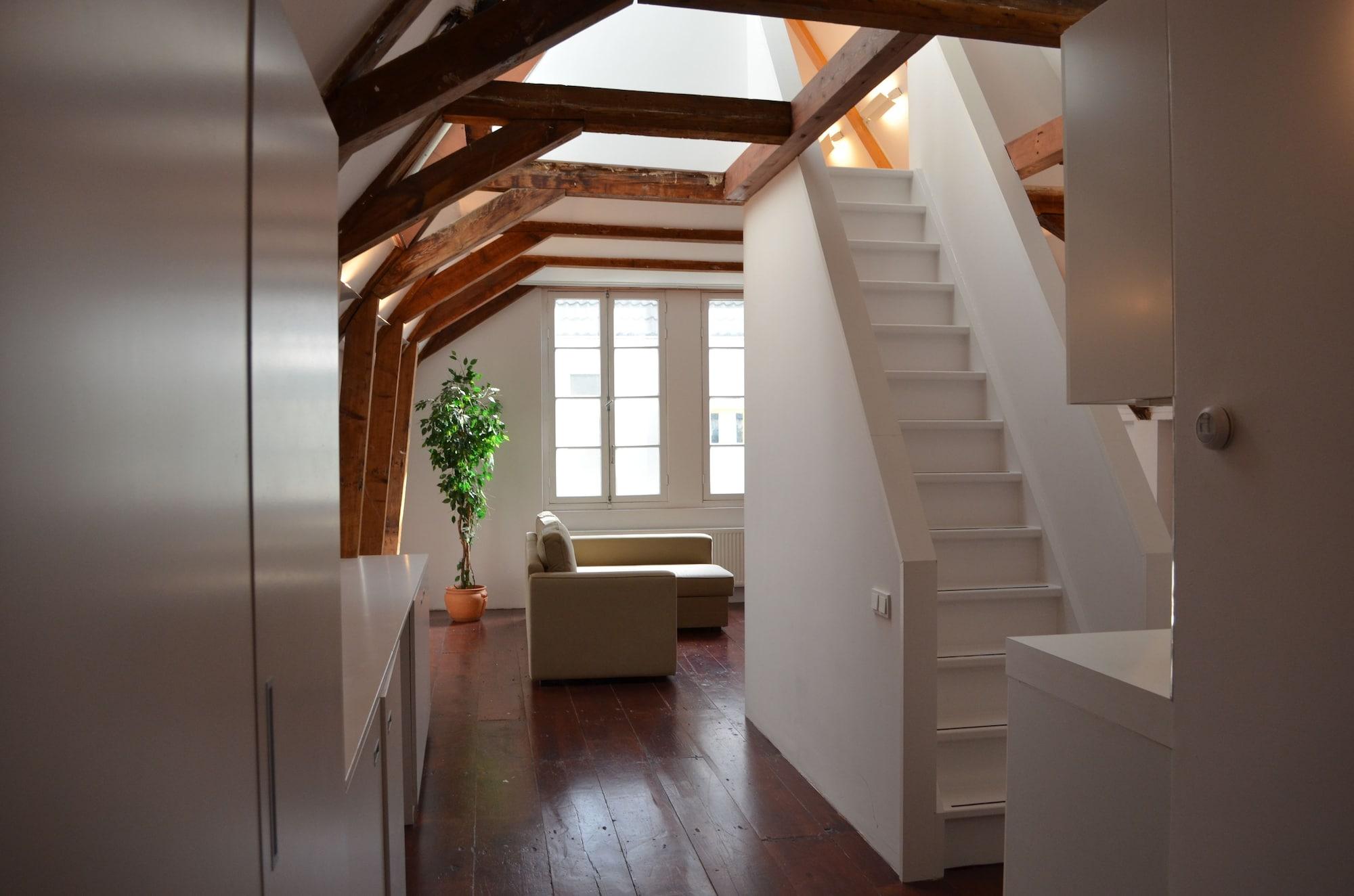 Varios Rembrandtplein B&B