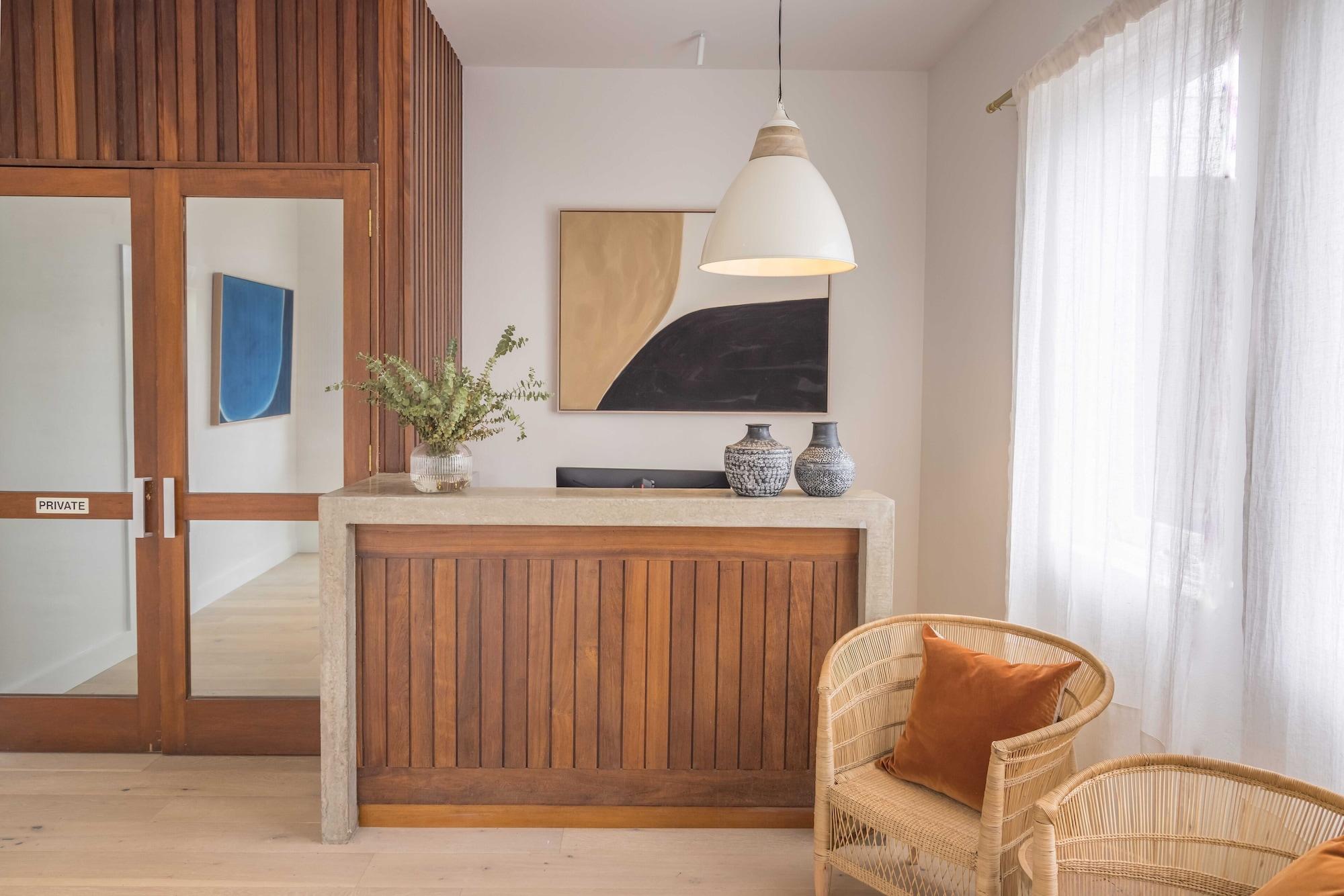 Vista Lobby Hillcrest Merimbula