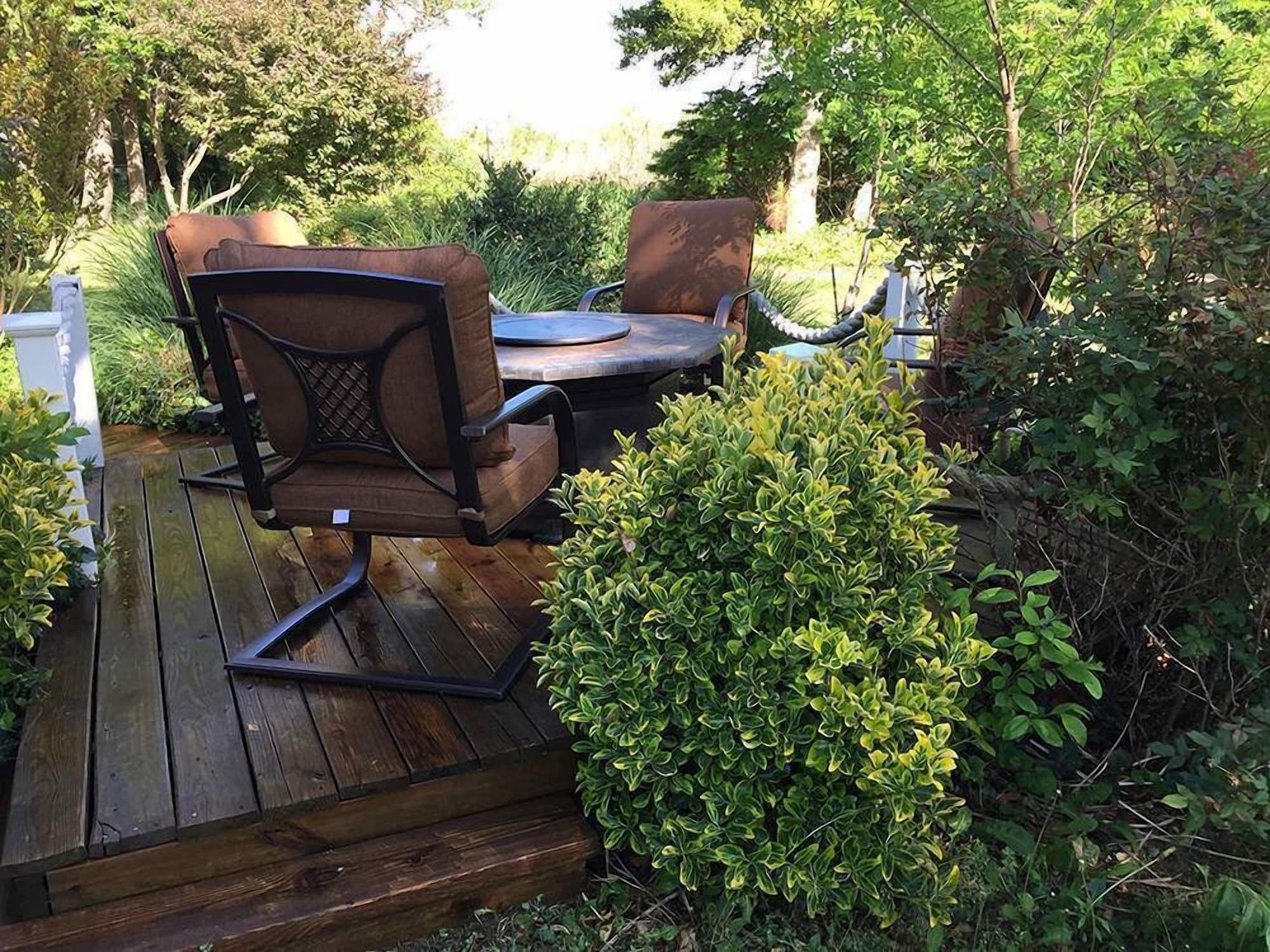 Comodidades del Alojamiento The Baywood Bed & Breakfast
