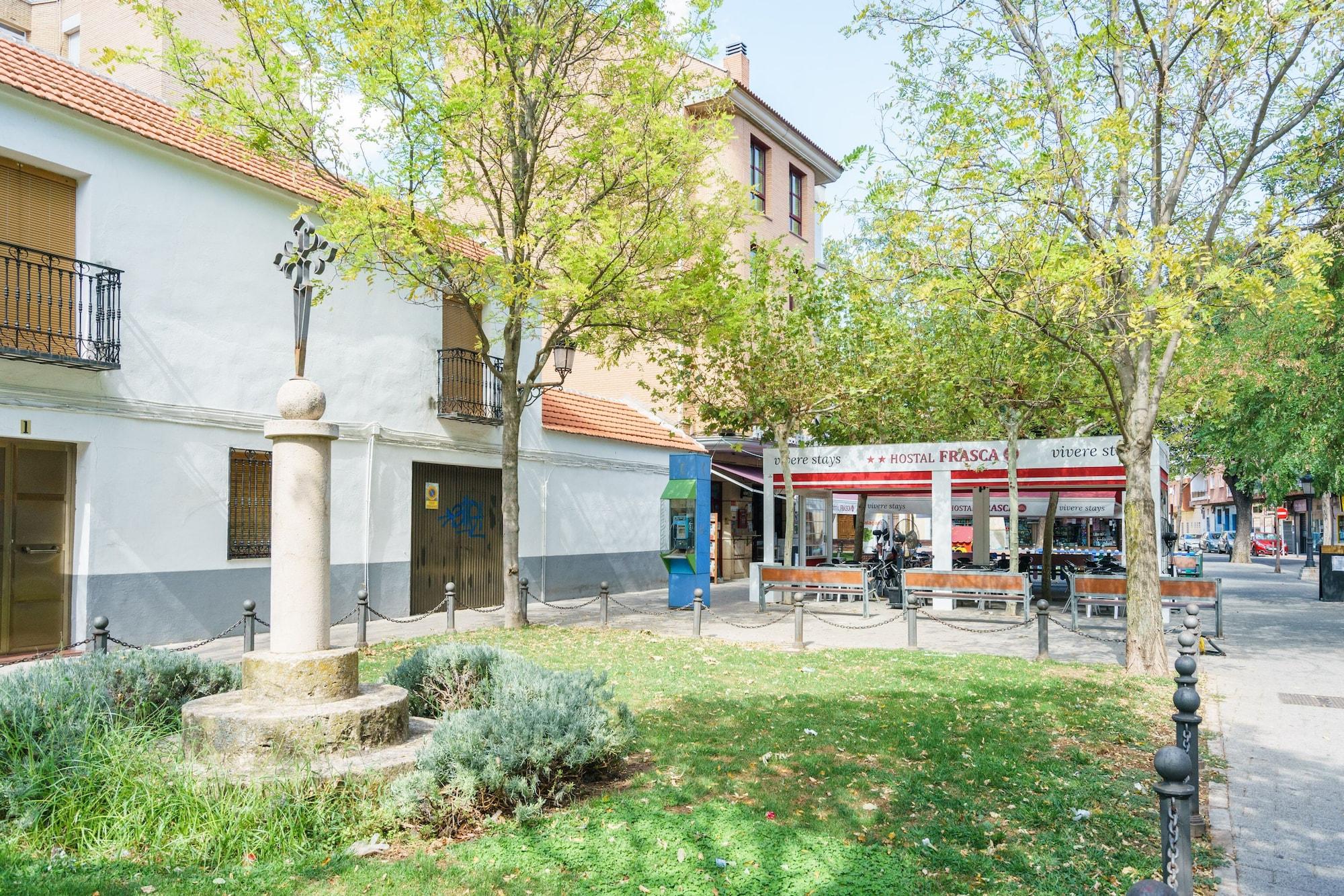 Vista Exterior Hostal Frasca by Vivere Stays