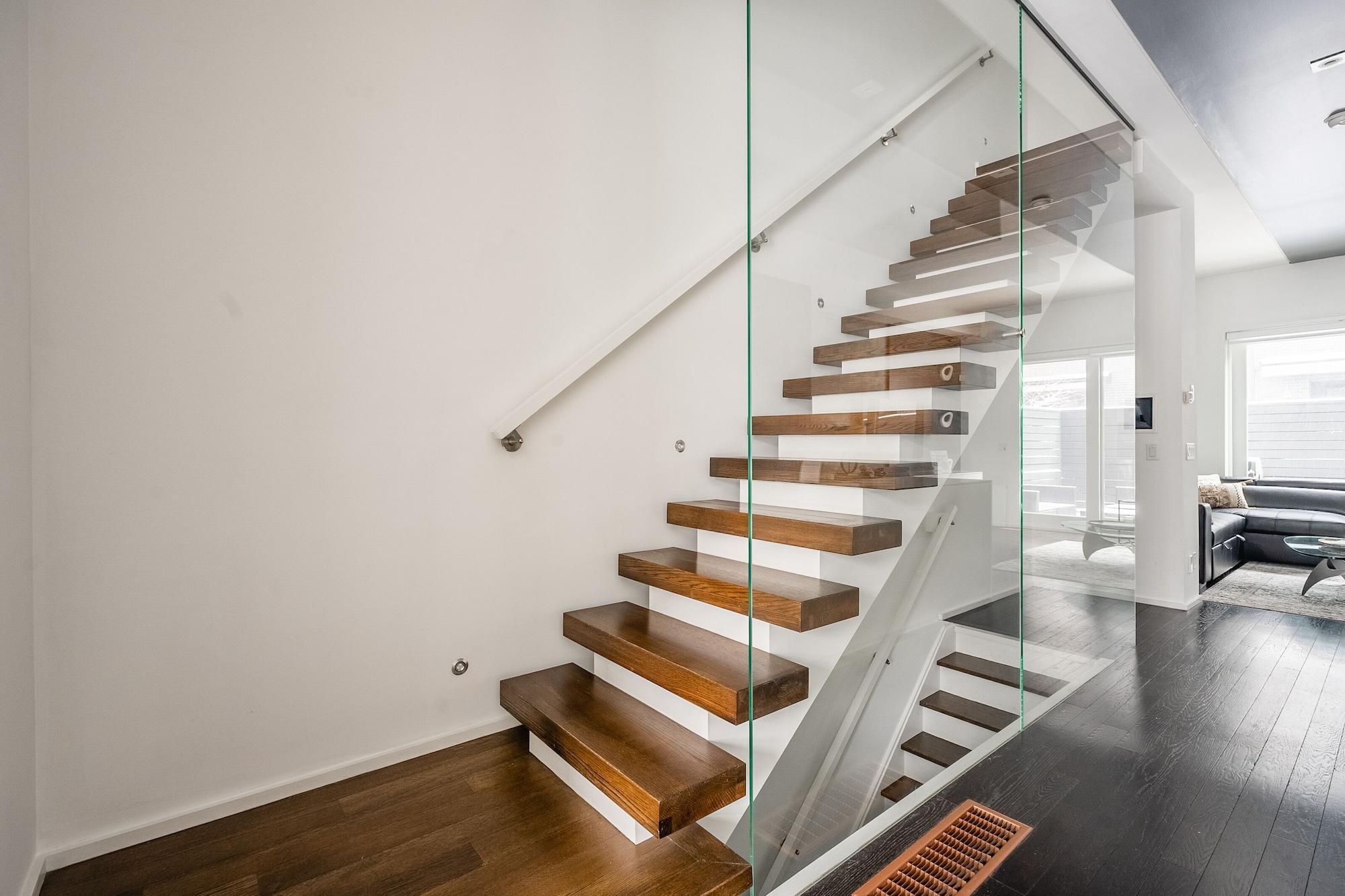 Vista Lobby Globalstay Luxury Townhouse In Downtown Toronto