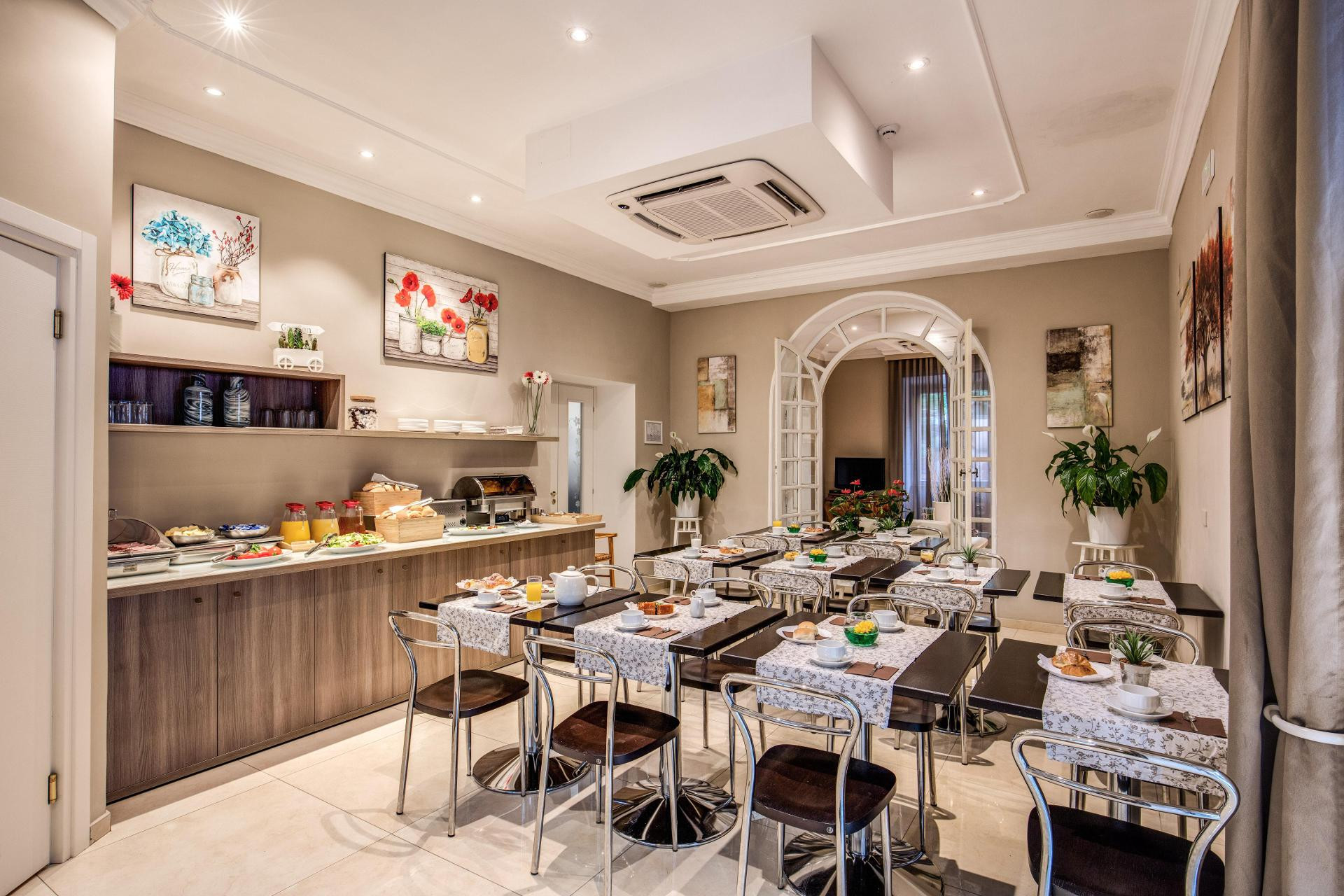 Restaurant Hotel Rome Garden