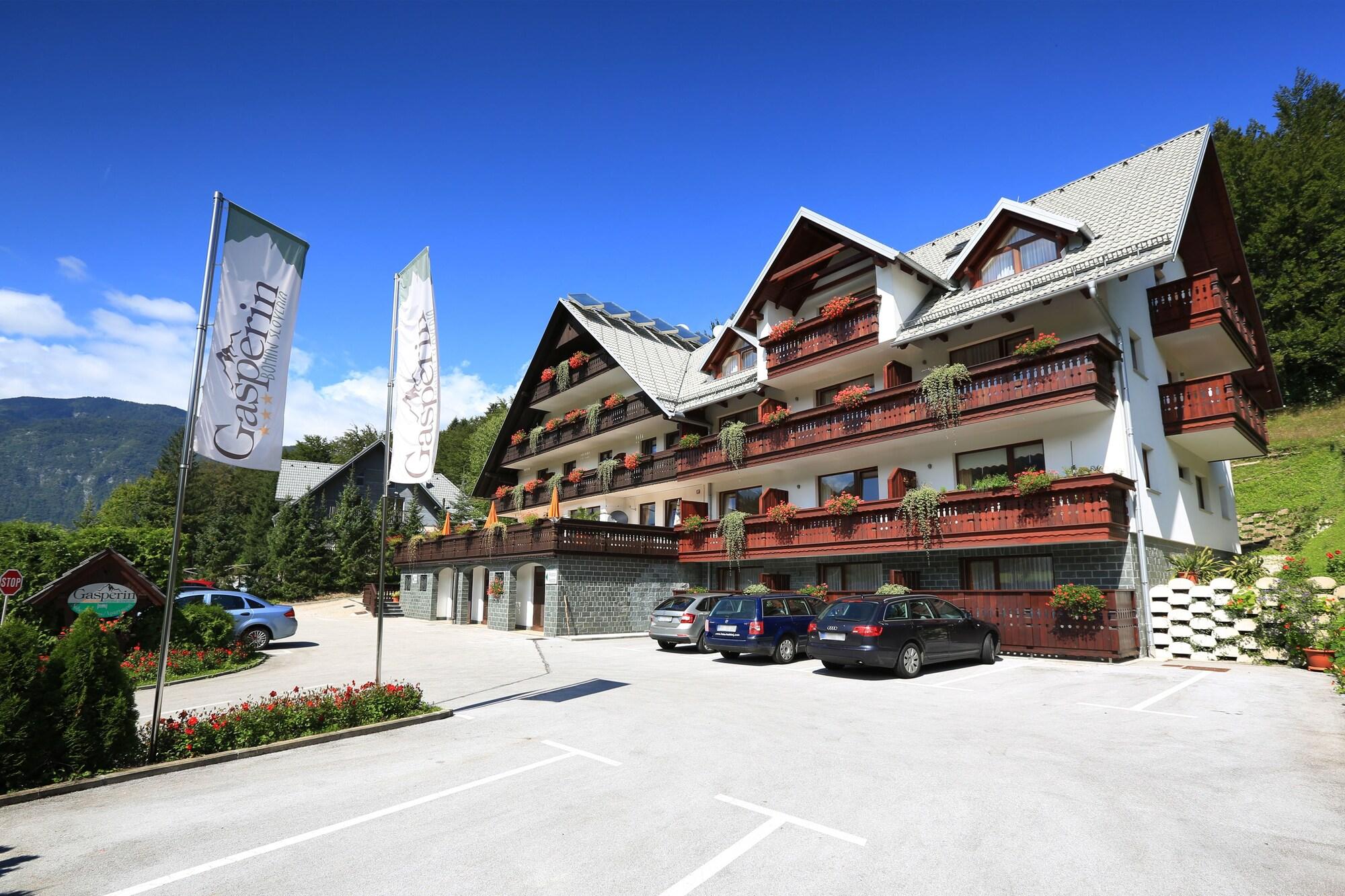 Varios Hotel Gasperin