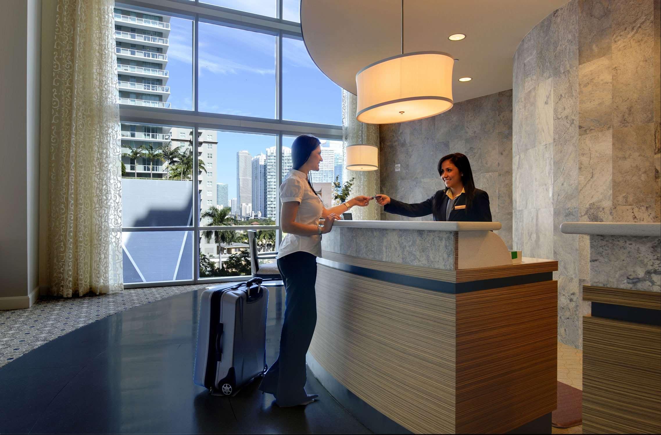 Vista Lobby Hampton Inn & Suites Miami/Brickell-Downtown