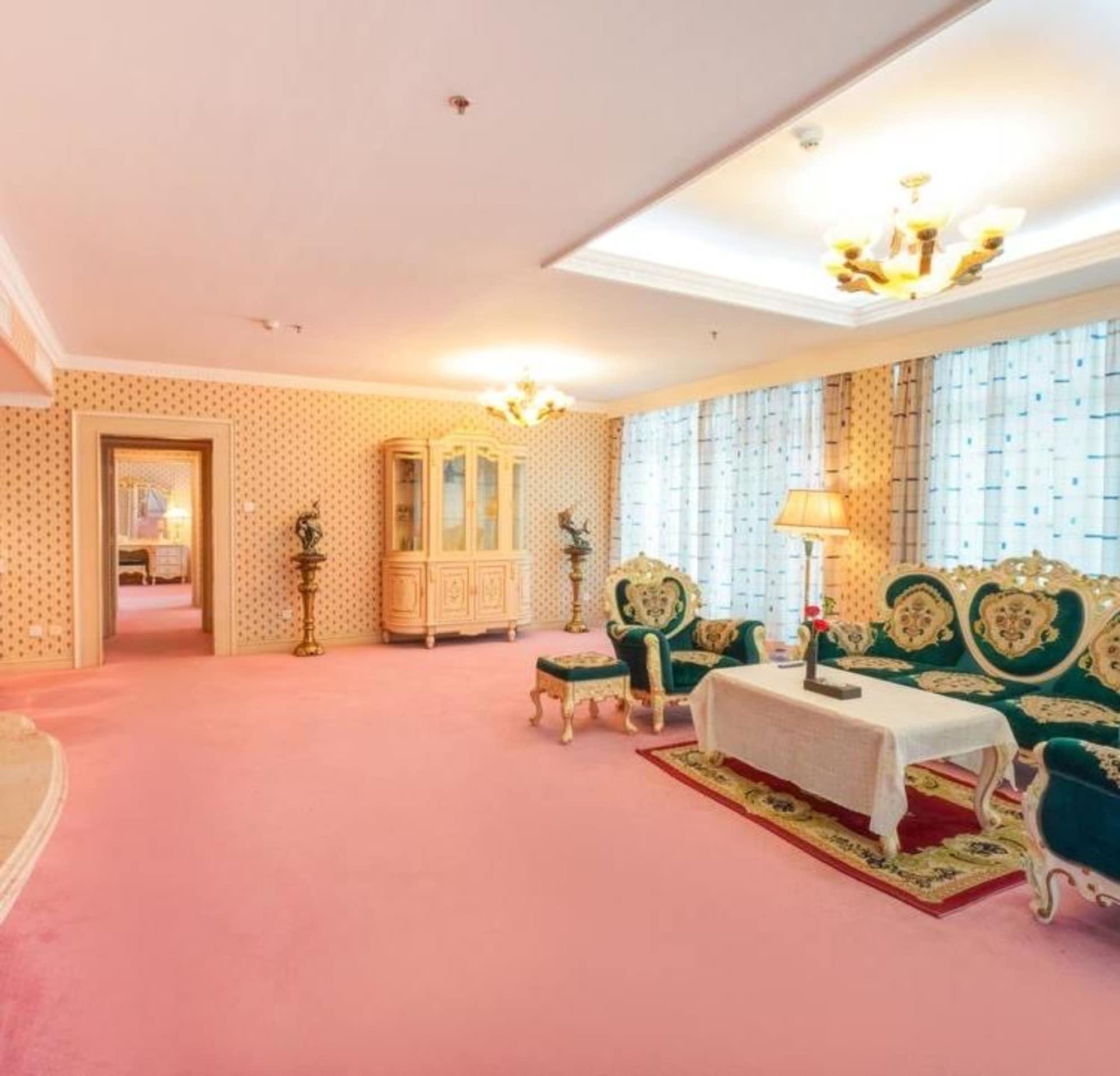 Comodidades del Alojamiento Xiamen Huaqiao Hotel