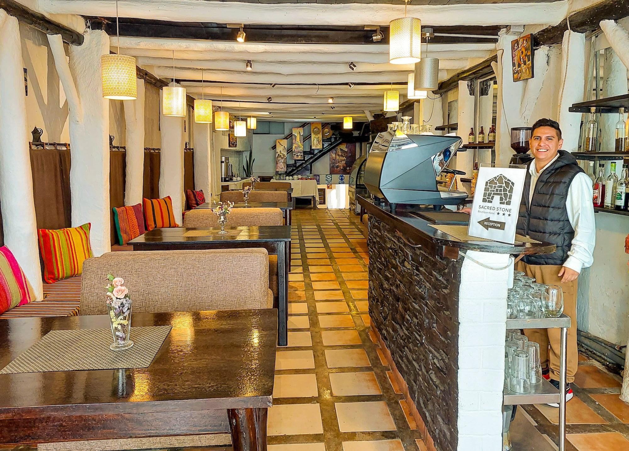 Varios SACRED STONE BOUTIQUE HOTEL