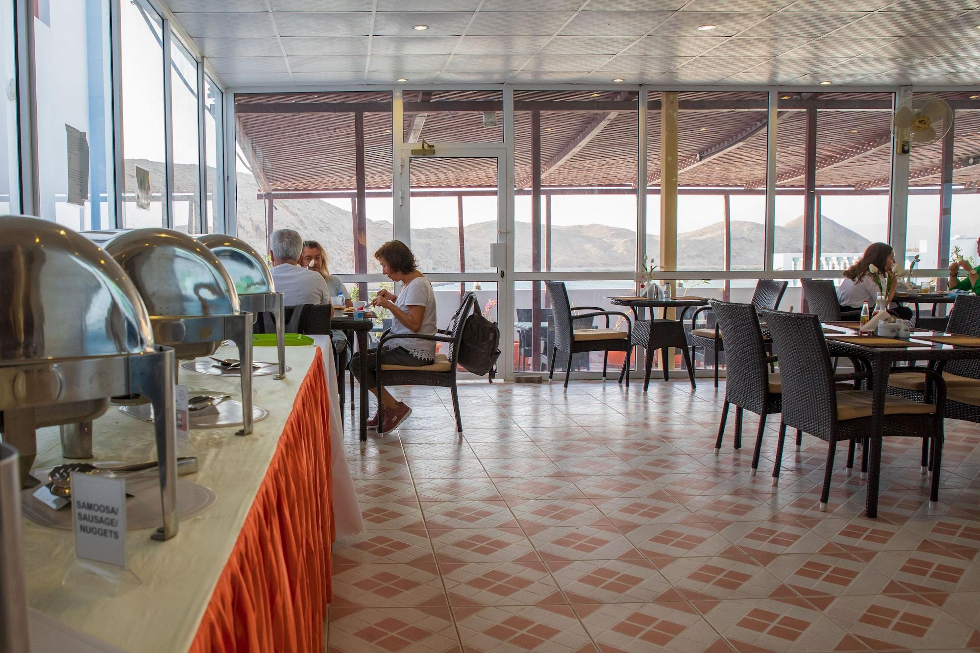 Restaurant Al Ayjah Plaza Hotel