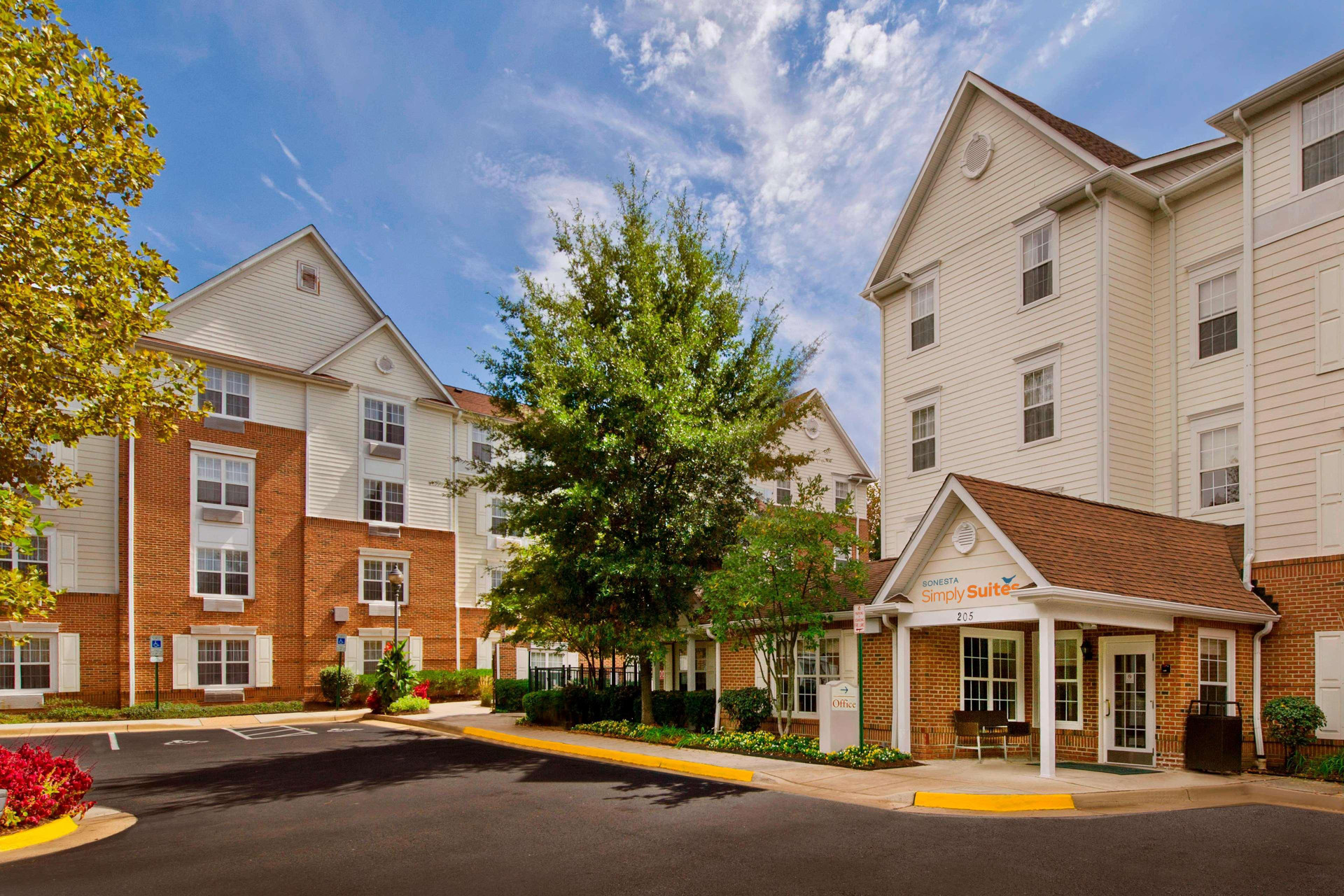 Vista Exterior Sonesta Simply Suites Falls Church