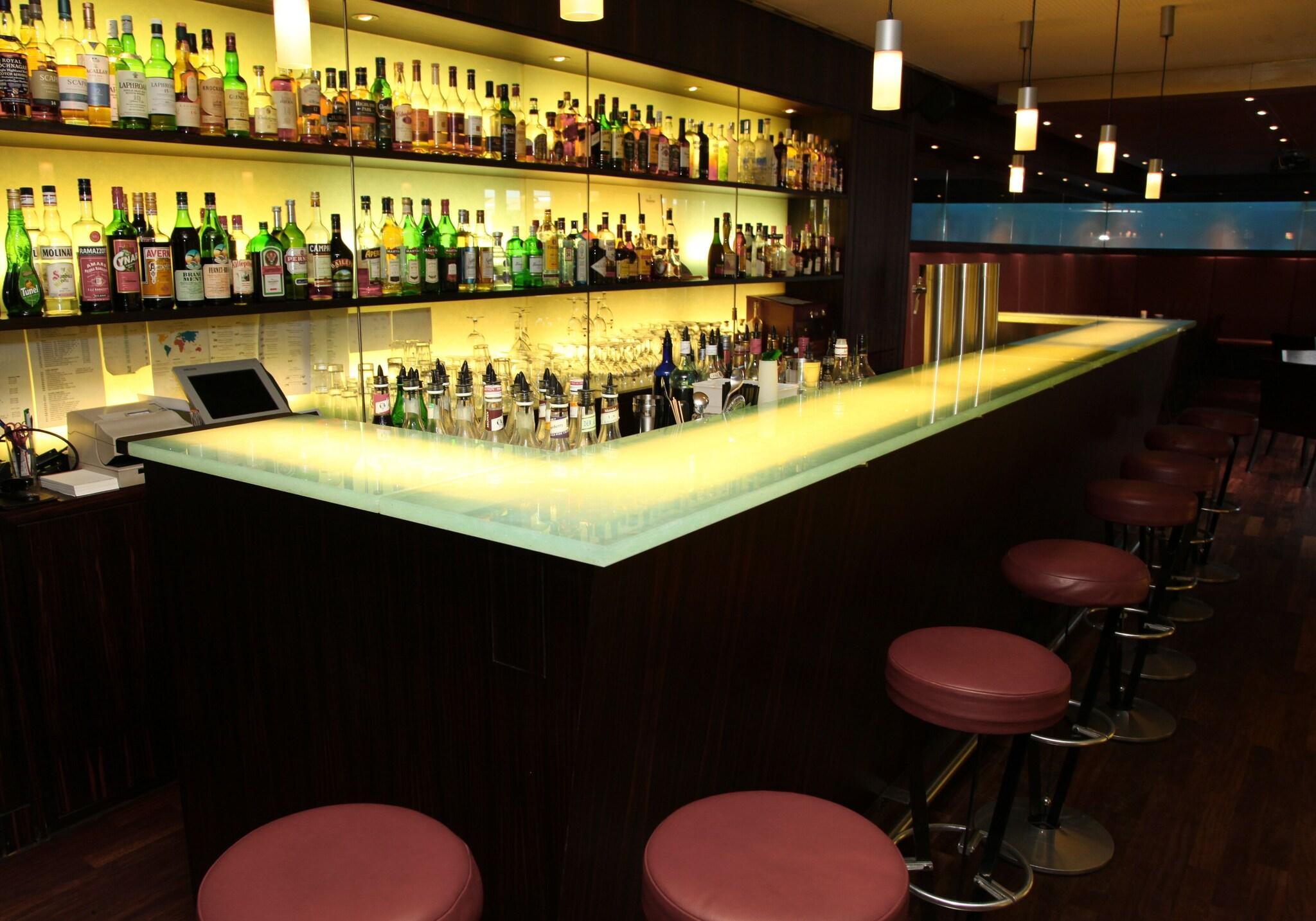 Bar/Salón Hotel Gude