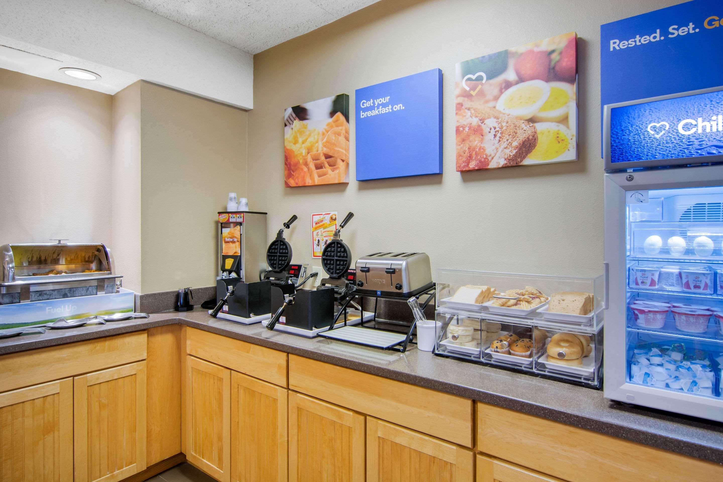 Restaurant Comfort Inn Chester - Richmond South