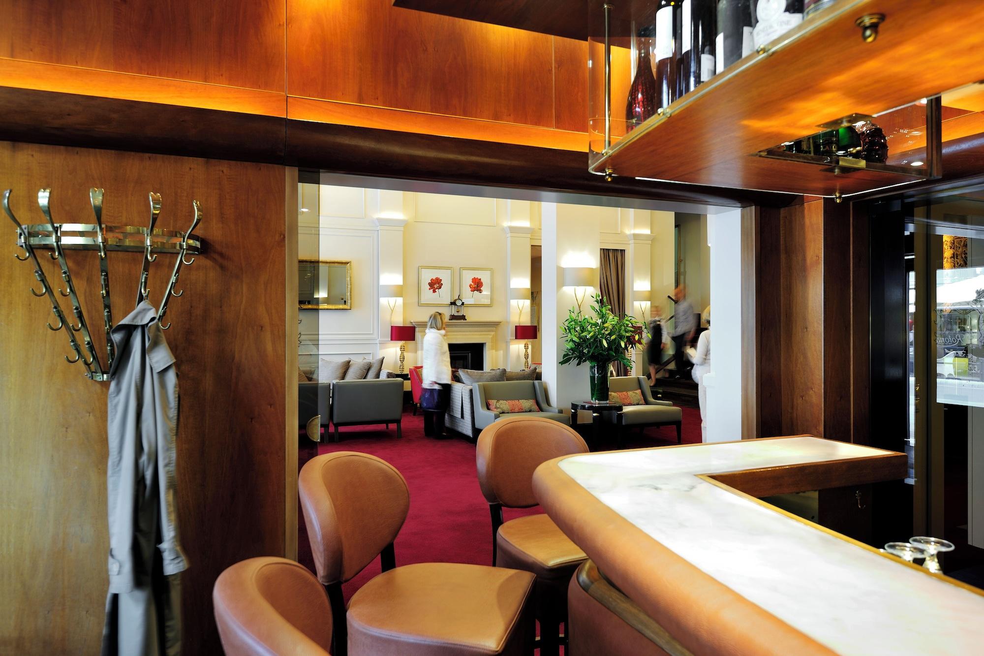 Bar/Salón Kastens Hotel Luisenhof