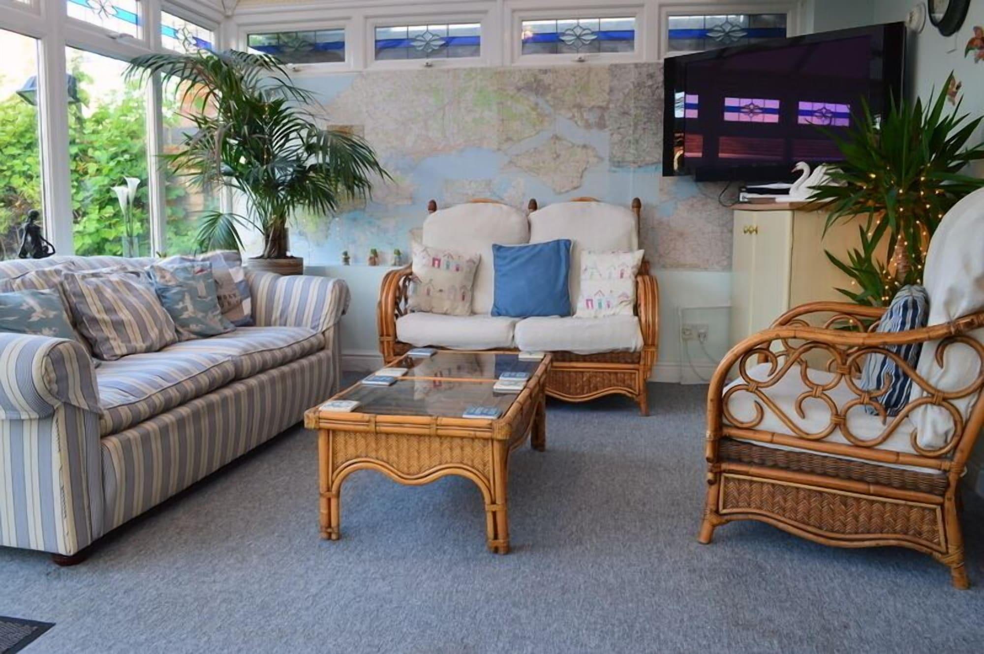 Comodidades del Alojamiento Watersedge Guest House