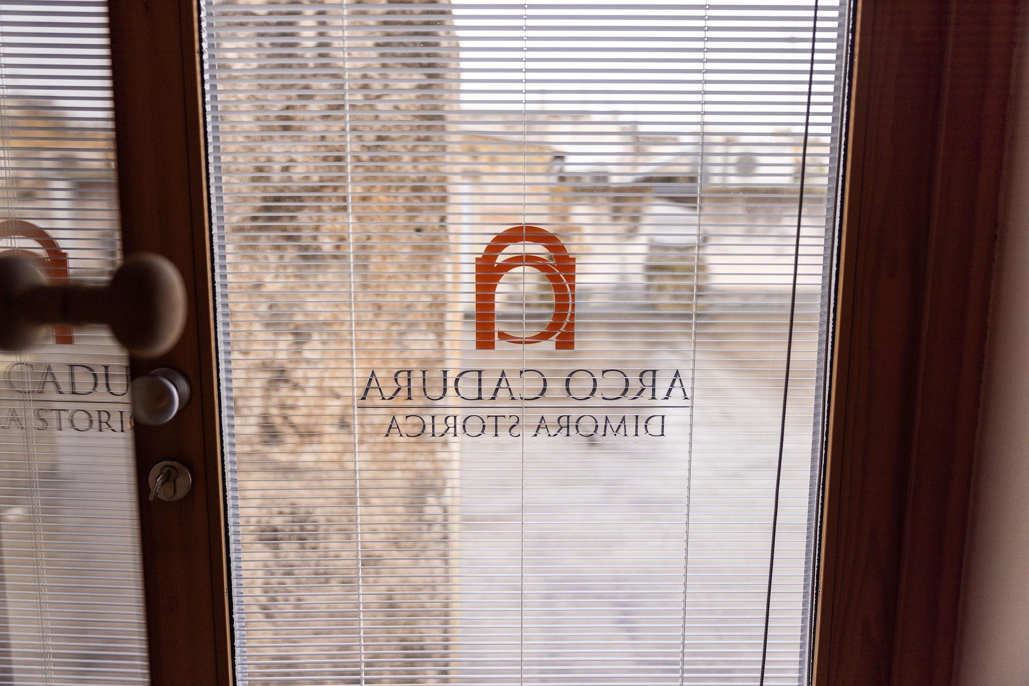 Vista Exterior Palazzo Arco Cadura B&B & Spa