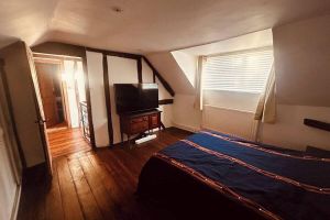 Alquiler Vacacional - Beautiful period house, garden & hot tub, 30 mins to London