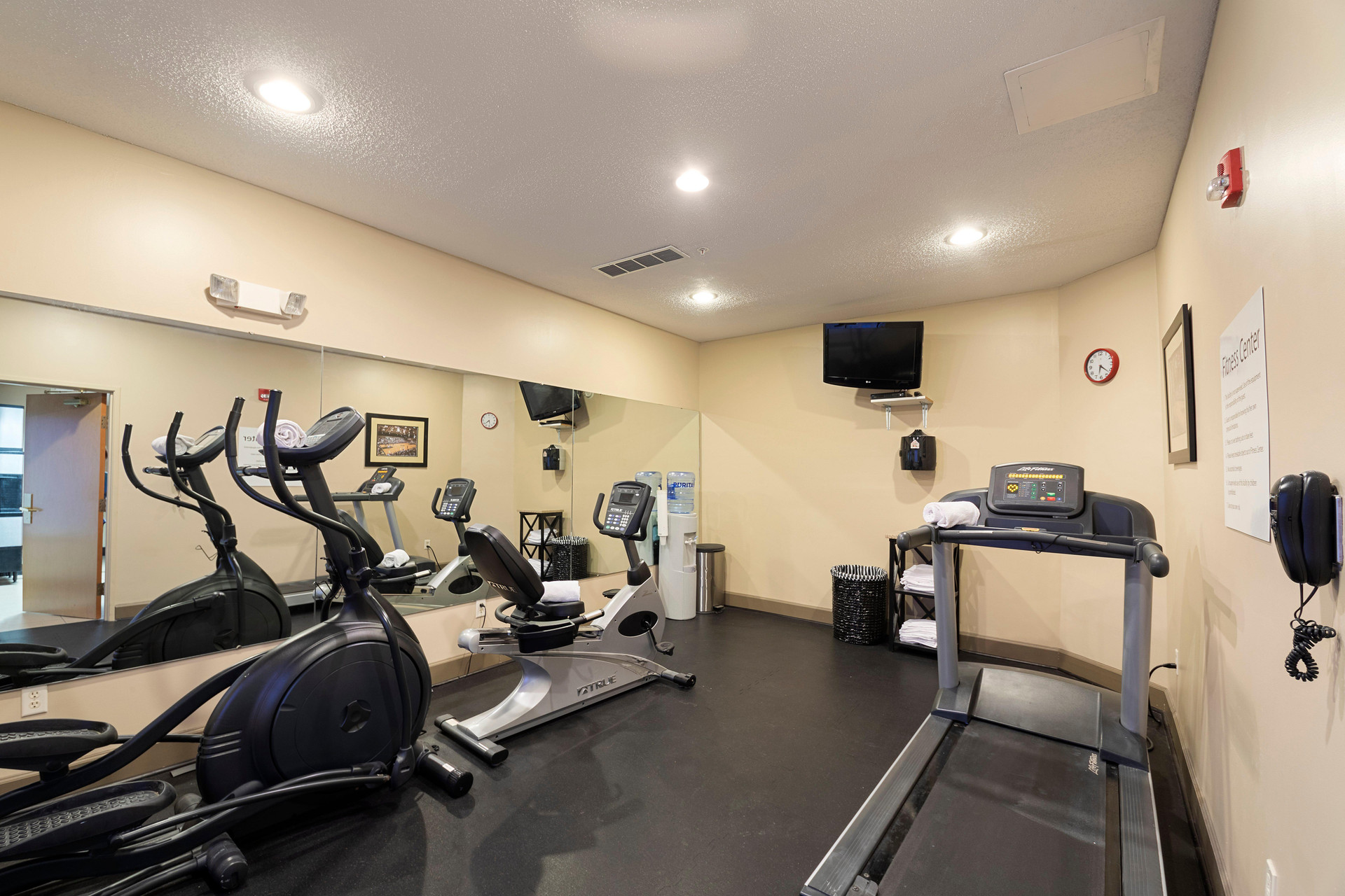Instalaciones Recreativas Holiday Inn Express Bloomington West by IHG