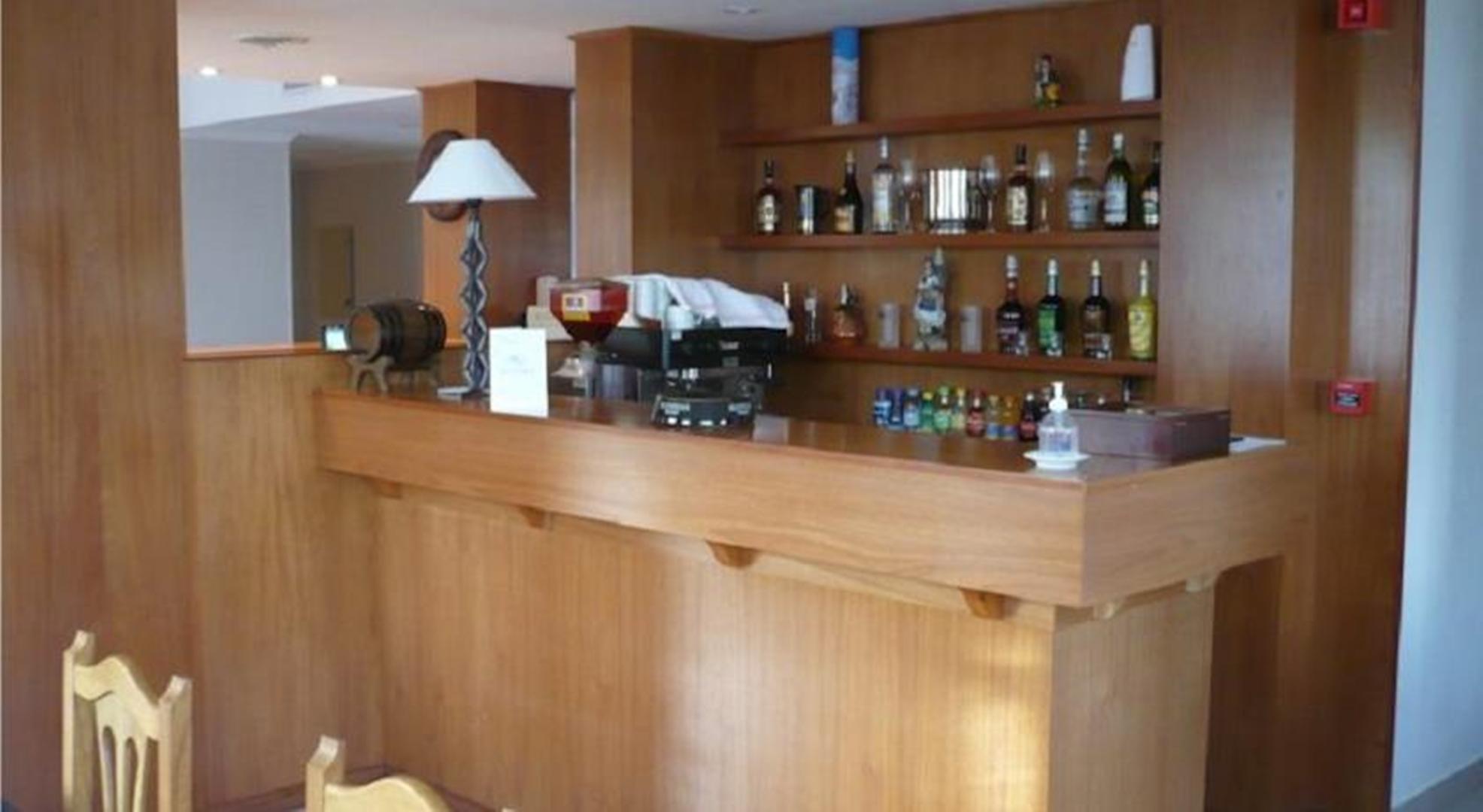 Bar/Salón Hotel Mirasierras