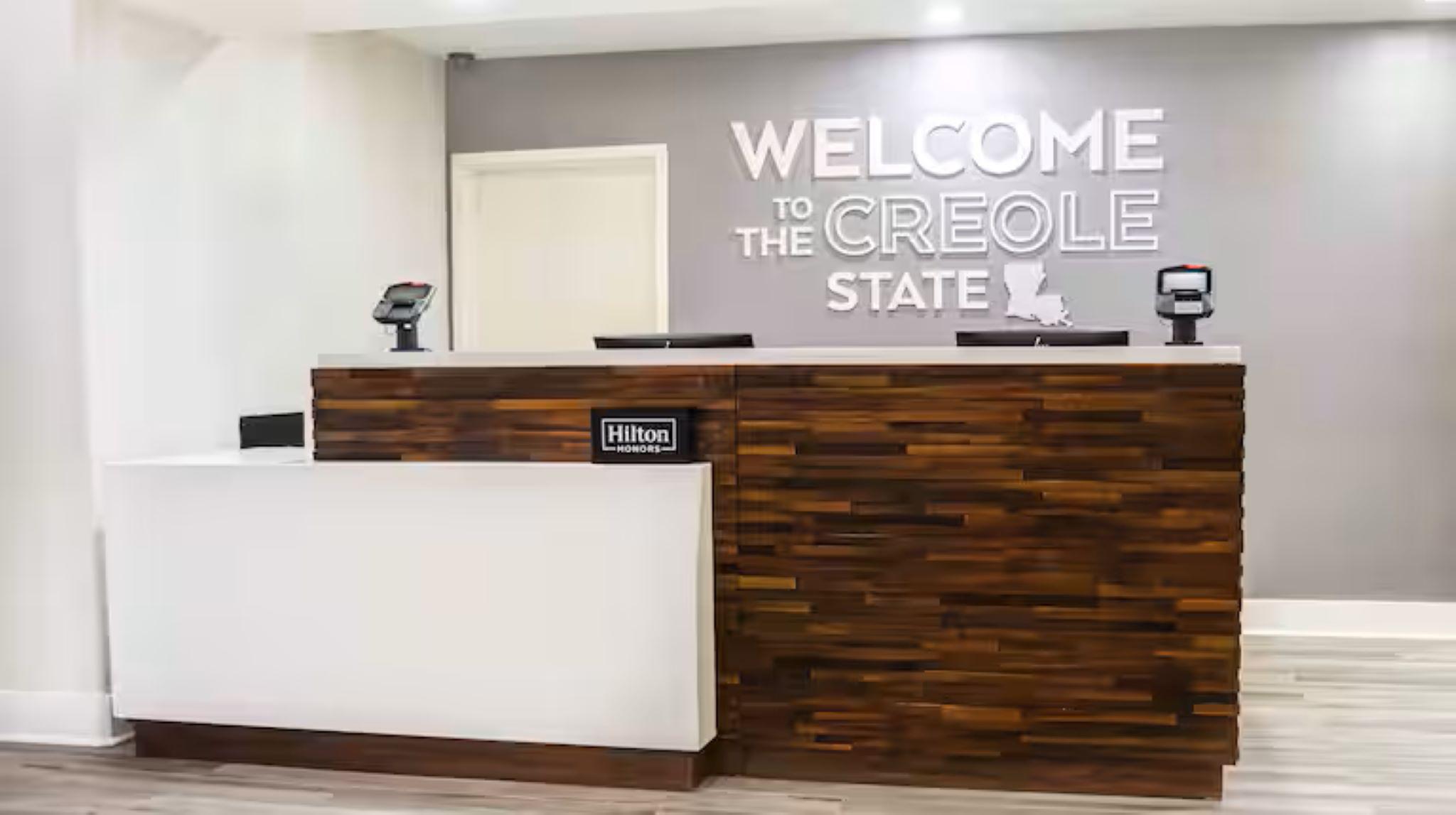 Vista Lobby Hampton Inn Baton Rouge - Denham Springs