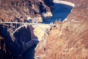 Passeio - Tour de helicóptero à Barragem de Hoover e Las Vegas Strip