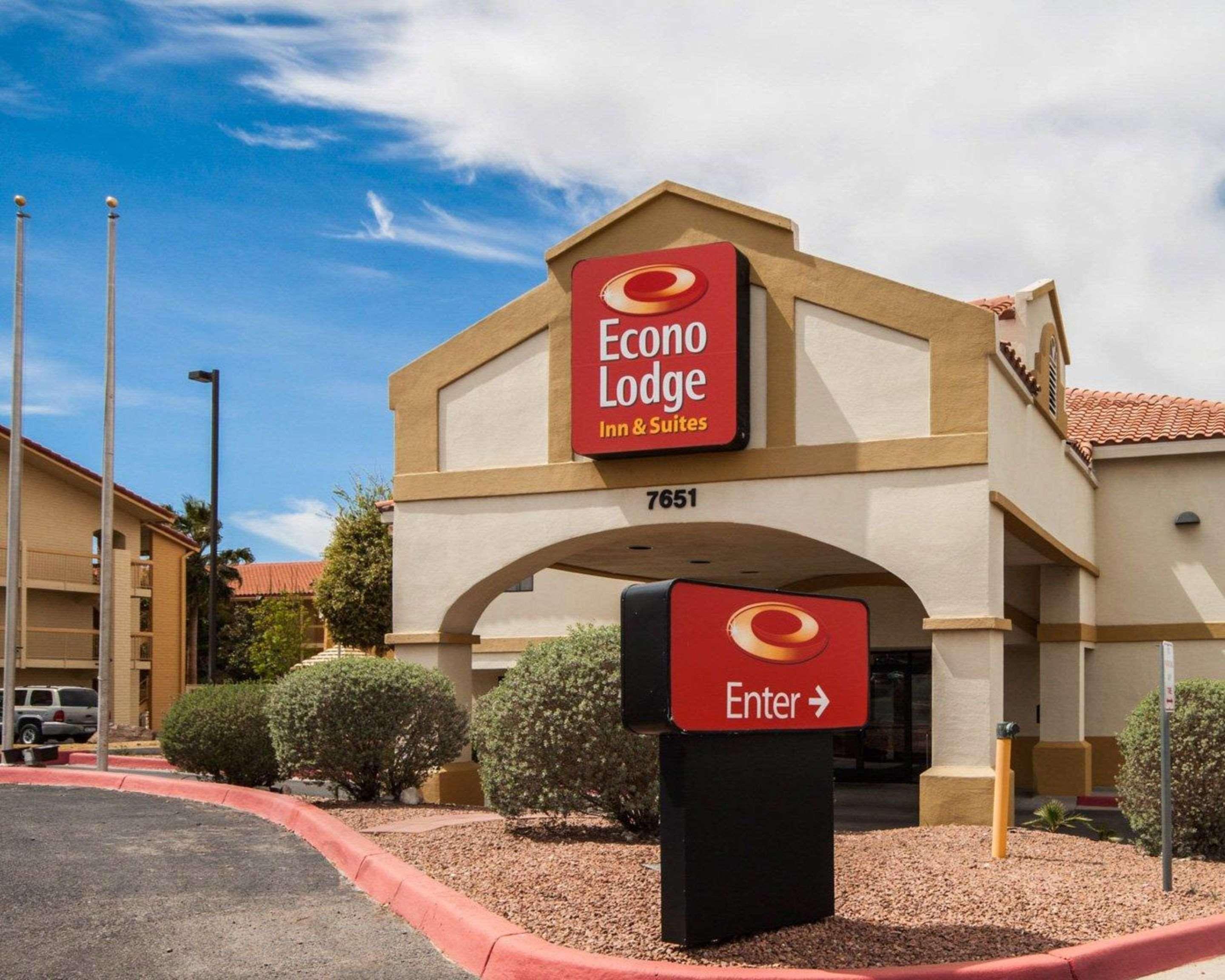 Vista Exterior Econo Lodge Inn & Suites El Paso West