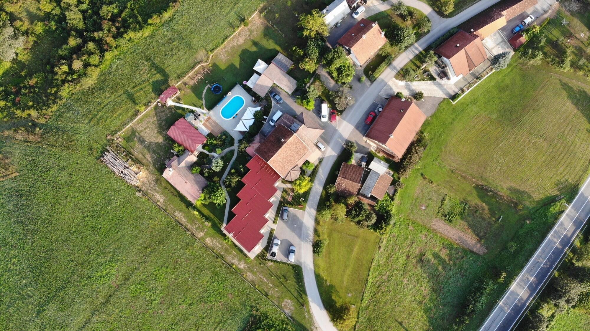 Varios Villa Rubčić Rooms & Pansion