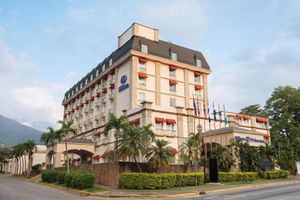 Alojamiento - Hilton Princess San Pedro Sula