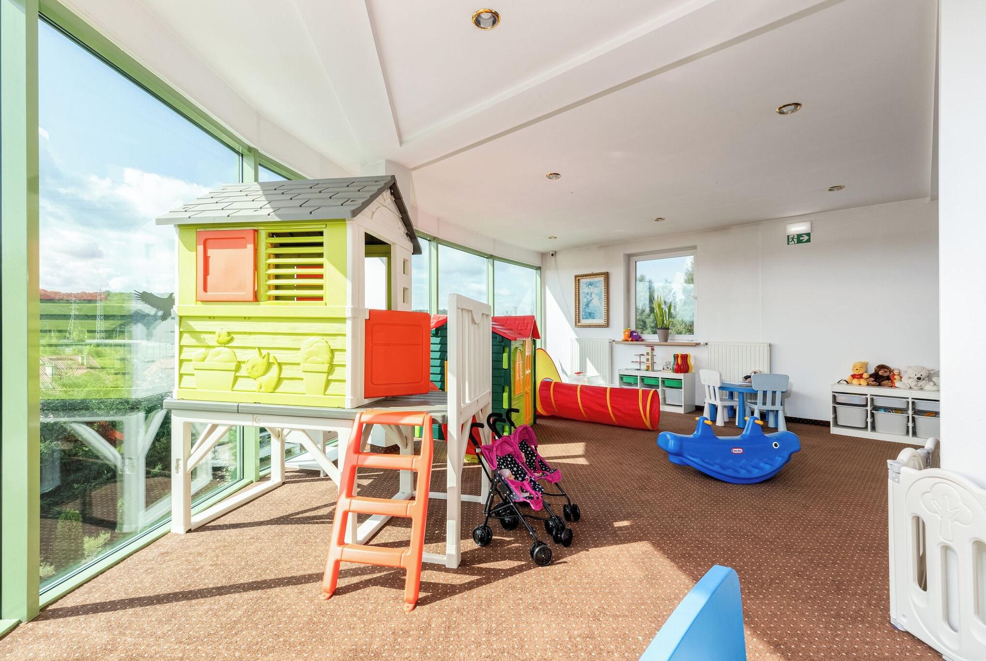 Instalaciones Recreativas Hotel Artur