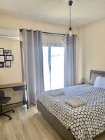 Alquiler Vacacional - Evitas House  is in the heart of Kato Paphos ,4 minutes walk to the sea!