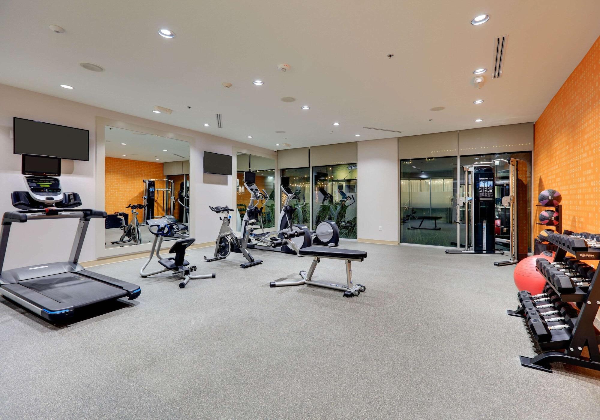 Gimnasio La Quinta Inn & Suites by Wyndham Lakeway