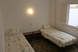 Alquiler Vacacional - Located in the nightlife city center, next to bars and discos .